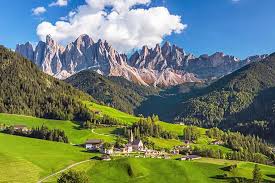 富內斯山谷 Val di Funes