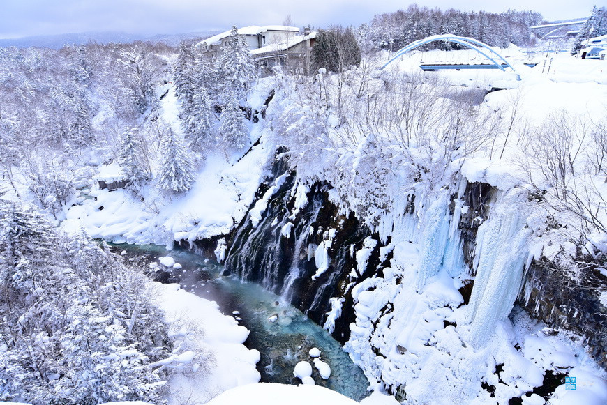 白金青池 / 白鬚瀑布